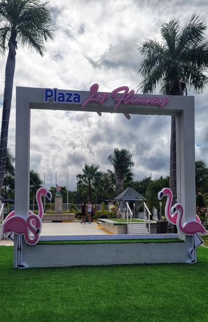 Plaza Los Flamencos