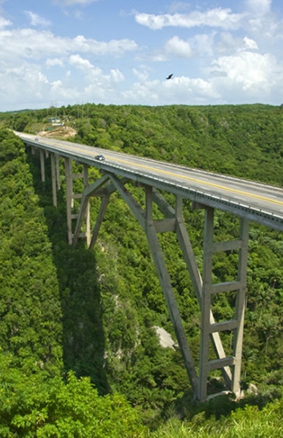 Puente de Bacunayagua